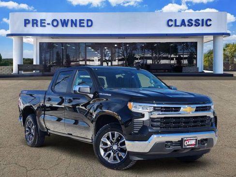 Used 2023 Chevrolet Silverado 1500 LT image 1