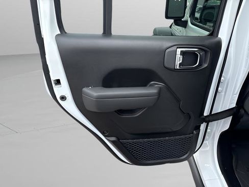 New 2026 Jeep Wrangler Willys AWD/4WD image 23