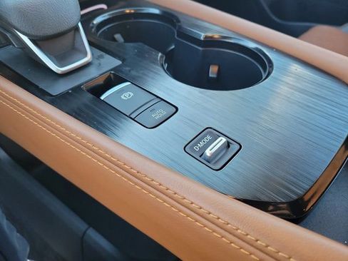 Certified 2024 Nissan Rogue Platinum w/ Platinum Premium Package image 30