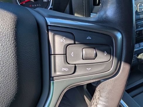 Used 2021 Chevrolet Silverado 1500 LT Trail Boss w/ Convenience Package II AWD/4WD image 15