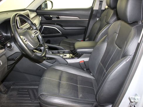 Used 2021 Kia Telluride EX w/ EX Premium Package image 5