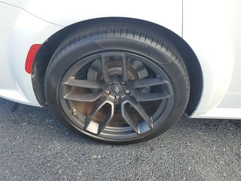 Used 2022 Dodge Charger Scat Pack image 7