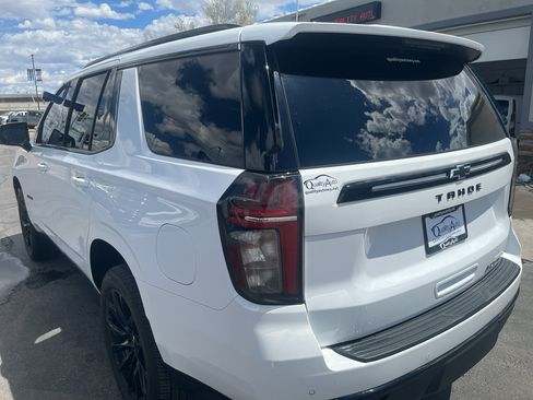 Used 2024 Chevrolet Tahoe RST w/ Luxury Package AWD/4WD image 8