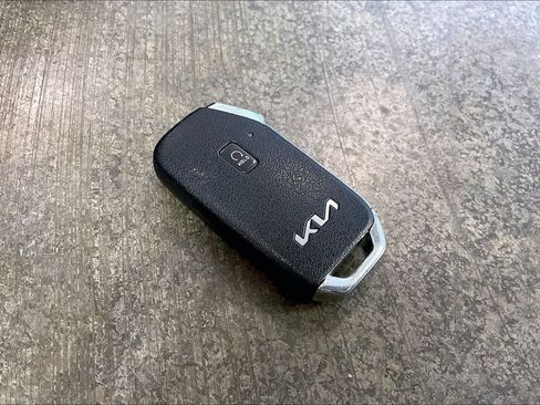 Used 2022 Kia Niro EX Premium FWD image 11