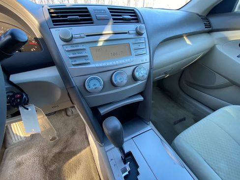 Used 2008 Toyota Camry LE image 27