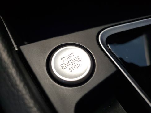 Used 2020 Volkswagen Jetta SEL image 26