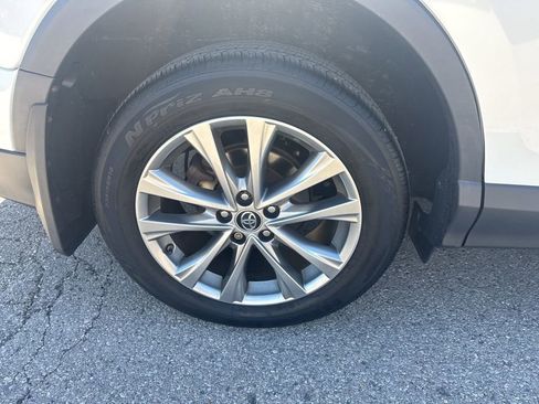 Used 2017 Toyota RAV4 Limited w/ Advanced Technology Package AWD/4WD image 14