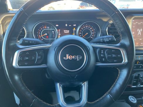 Certified 2021 Jeep Gladiator Overland image 26