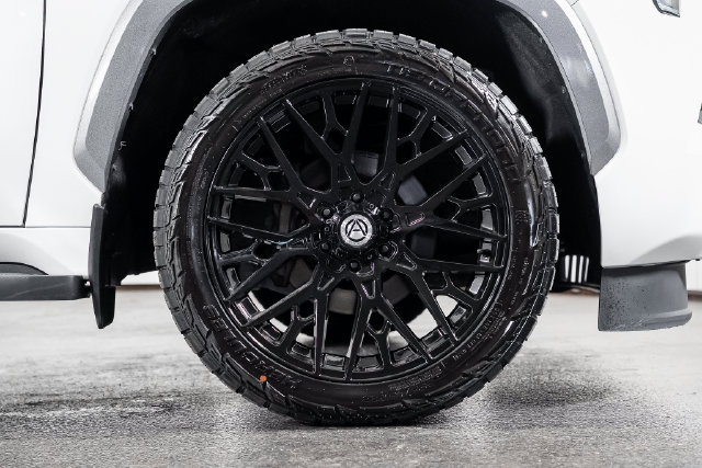 Used 2023 Toyota Sequoia Limited w/ Tow Technology Package RWD image 33