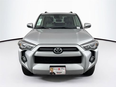 Certified 2024 Toyota 4Runner SR5 Premium image 9