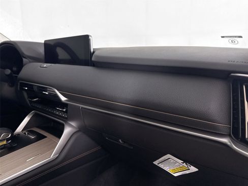 New 2026 MAZDA CX-70 SC AWD/4WD image 38