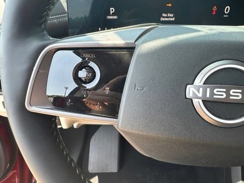 Used 2025 Nissan Murano SL AWD/4WD image 14