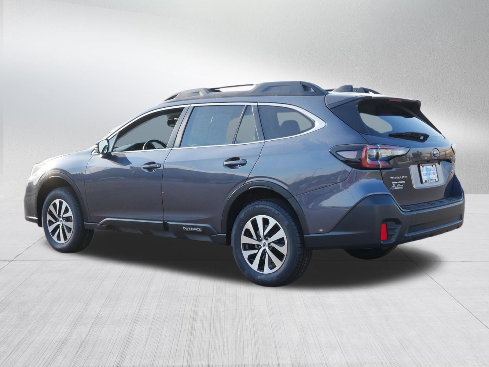 Used 2022 Subaru Outback Premium AWD/4WD image 5