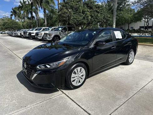 Used 2024 Nissan Sentra S FWD image 39