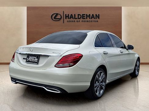 Used 2017 Mercedes-Benz C 300 4MATIC Sedan image 6