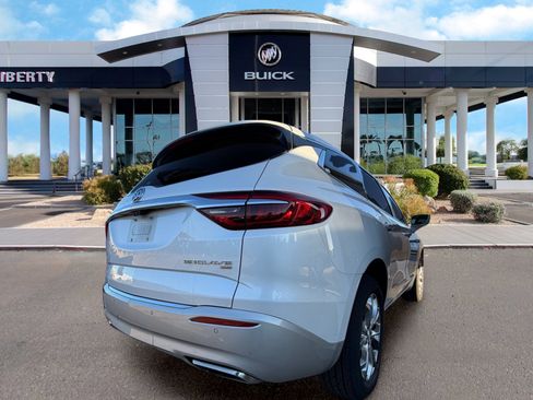 Used 2019 Buick Enclave Avenir w/ Trailering Package, 5000 lbs. AWD/4WD image 2