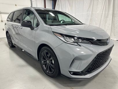 Used 2025 Toyota Sienna XSE