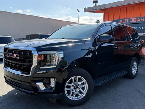 Used 2022 GMC Yukon SLE AWD/4WD image 3