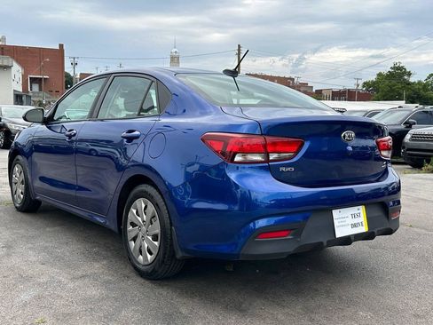 Used 2019 Kia Rio S FWD image 8
