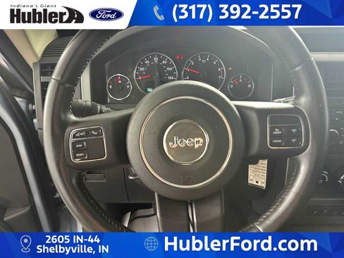 Used 2012 Jeep Liberty Sport AWD/4WD image 14