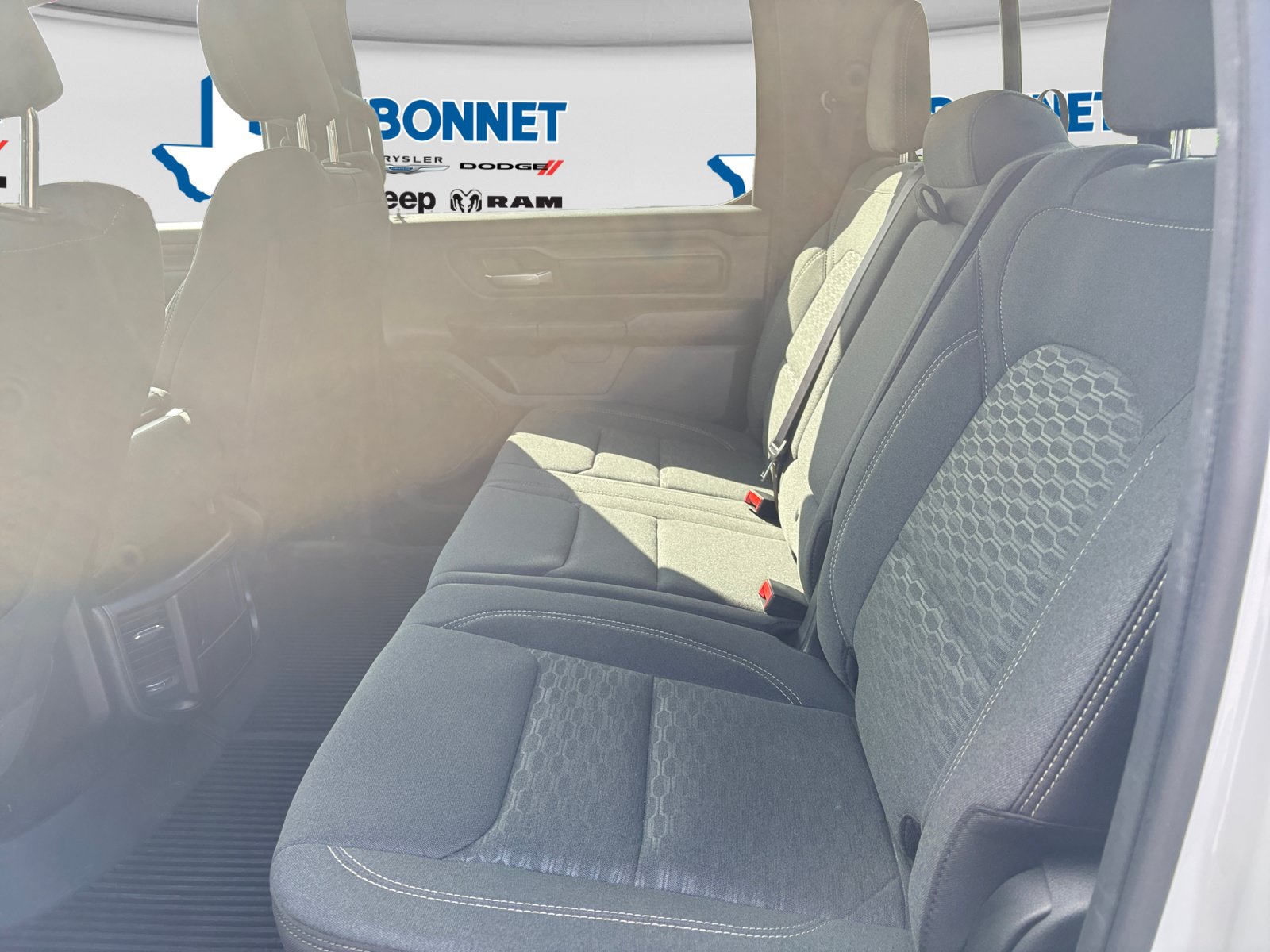 Used 2025 RAM 1500 Warlock AWD/4WD image 21