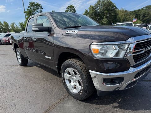 Used 2019 RAM 1500 Big Horn AWD/4WD image 12