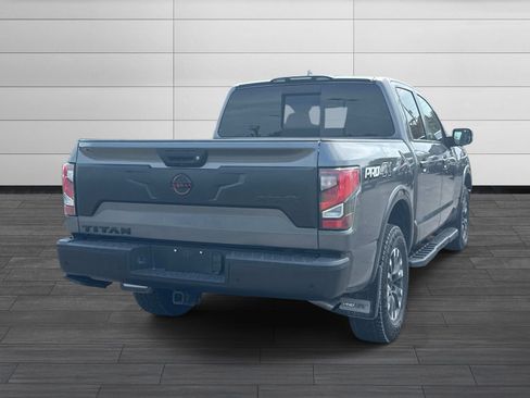 Used 2024 Nissan Titan PRO-4X w/ Pro-4x Convenience Package AWD/4WD image 5