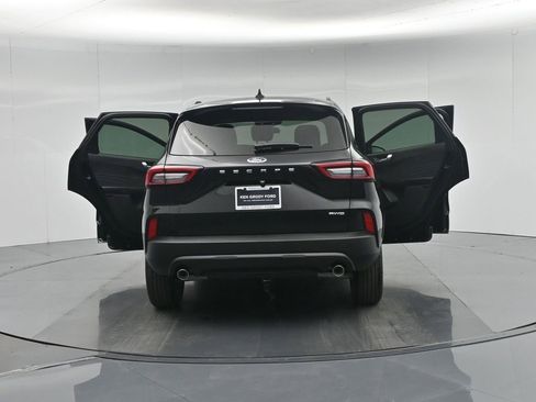 Used 2025 Ford Escape ST-Line image 34