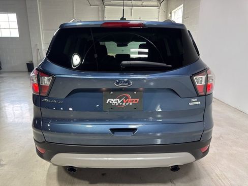 Used 2018 Ford Escape SE FWD image 6