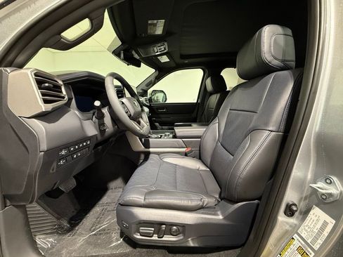 New 2026 Toyota Tundra Platinum AWD/4WD image 12