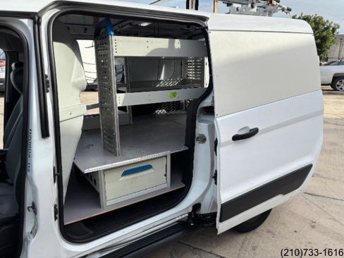 Used 2015 Ford Transit Connect XL FWD image 21