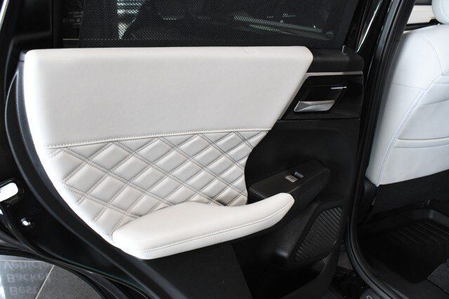 Used 2025 Mitsubishi Outlander SEL AWD/4WD image 21