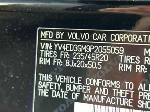 Used 2023 Volvo C40 P8 Recharge Ultimate AWD/4WD image 2
