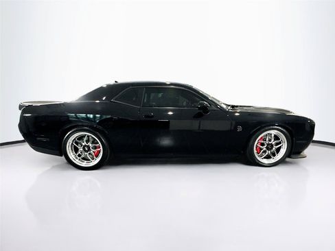 Used 2022 Dodge Challenger SRT Hellcat Redeye RWD image 28