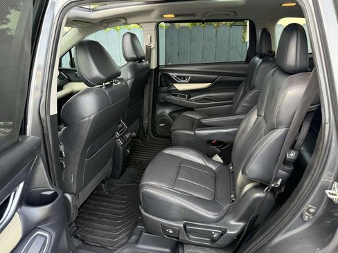 Used 2020 Subaru Ascent Limited w/ Technology Package AWD/4WD image 5