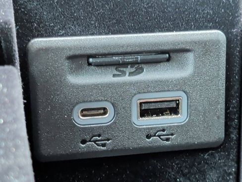 Certified 2023 Cadillac CT5 V w/ Platinum Package image 6