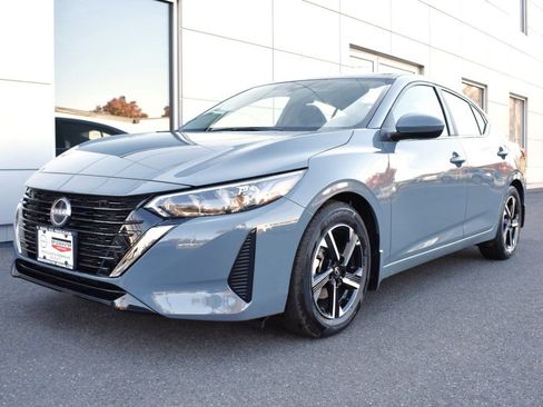New 2025 Nissan Sentra SV image 1