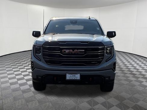 Used 2025 GMC Sierra 1500 AT4 w/ AT4 Premium Package AWD/4WD image 2