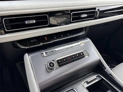 New 2026 Lincoln Aviator Premiere w/ Jet Appearance Package image 30