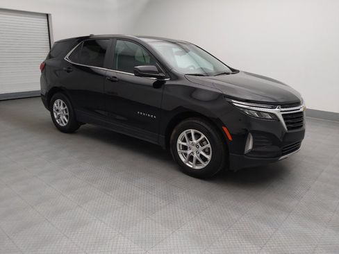 Used 2024 Chevrolet Equinox LT w/ LPO, Floor Liner Package FWD image 11