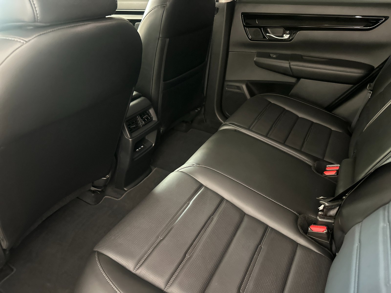 Used 2025 Honda CR-V EX-L image 12