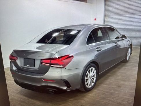 Used 2019 Mercedes-Benz A 220 4MATIC image 4