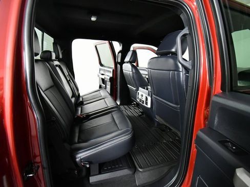 Used 2022 Ford F250 Lariat w/ Lariat Ultimate Package image 23