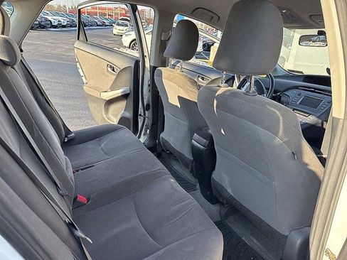Used 2014 Toyota Prius Four image 14