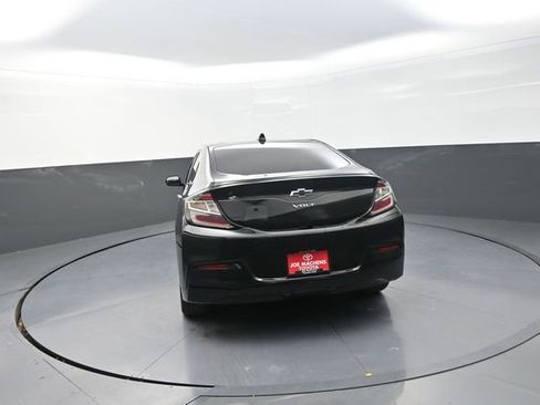 Used 2018 Chevrolet Volt LT image 13