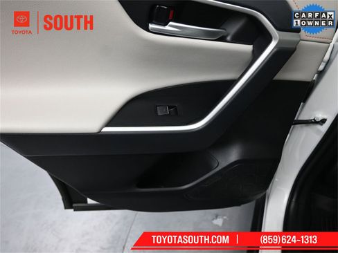 Used 2024 Toyota RAV4 Adventure image 24