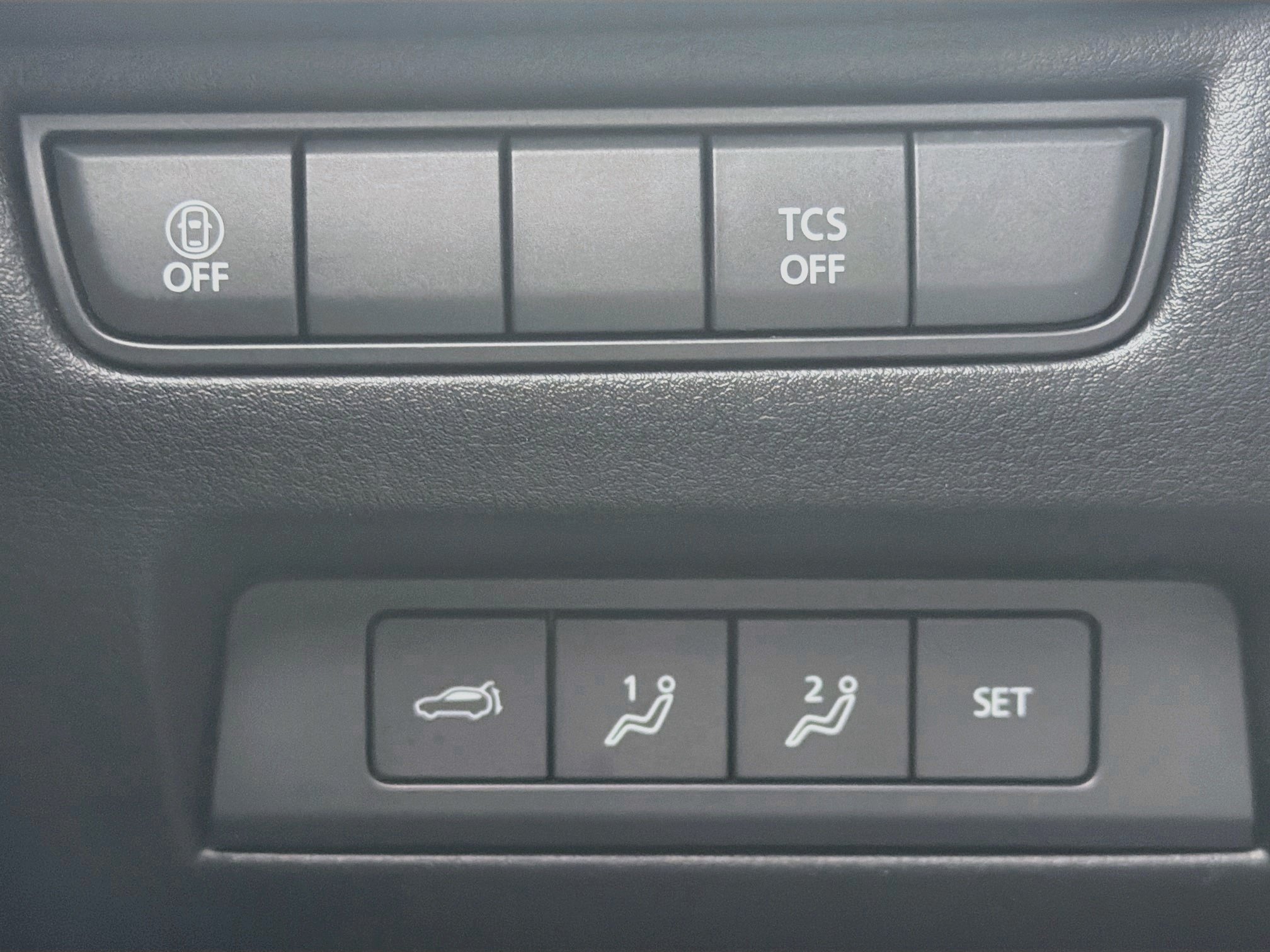 Used 2025 MAZDA CX-50 AWD 2.5 S w/ Premium Plus Pkg image 17