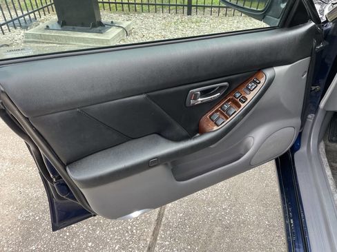 Used 2005 Subaru Baja Sport image 13