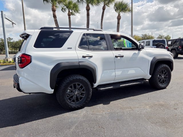 Used 2026 Toyota 4Runner SR5 RWD image 7