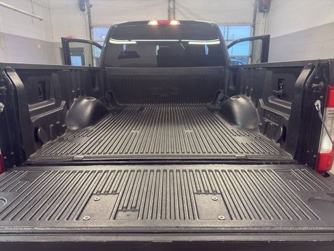 Used 2017 Ford F250 XLT w/ FX4 Off-Road Package image 29